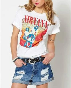 Brand new 😀 Nirvana Poolside T 👕 Shirt ⌛