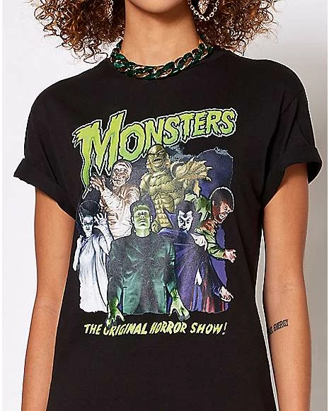 Brand new ๐คฉ Group Universal Classic Monsters T ๐ Shirt ๐ 4 Brand new ๐คฉ Group Universal Classic Monsters T ๐ Shirt ๐ - Image 2