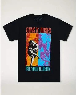 Brand new 🔥 Use Your Illusion Guns N' Roses T 👕 Shirt 🎉