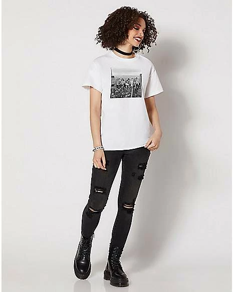 Discount βοΈ Skyscraper Group Photo T π Shirt - Friends π 5 Discount βοΈ Skyscraper Group Photo T π Shirt - Friends π - Image 3