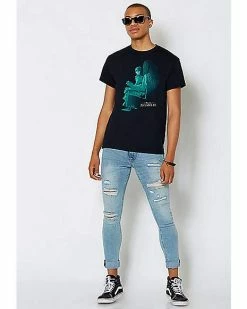 Best Pirce 𧨠Annabelle in Chair T π Shirt π 16 Best Pirce 𧨠Annabelle in Chair T π Shirt π -EASY Come EASY GO-shop 07671787 g